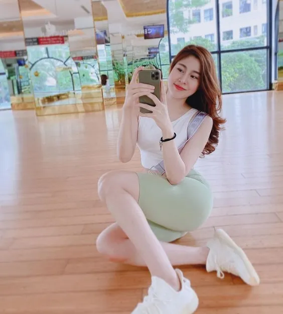 Tiểu sử hot girl Đỗ Mai Khanh