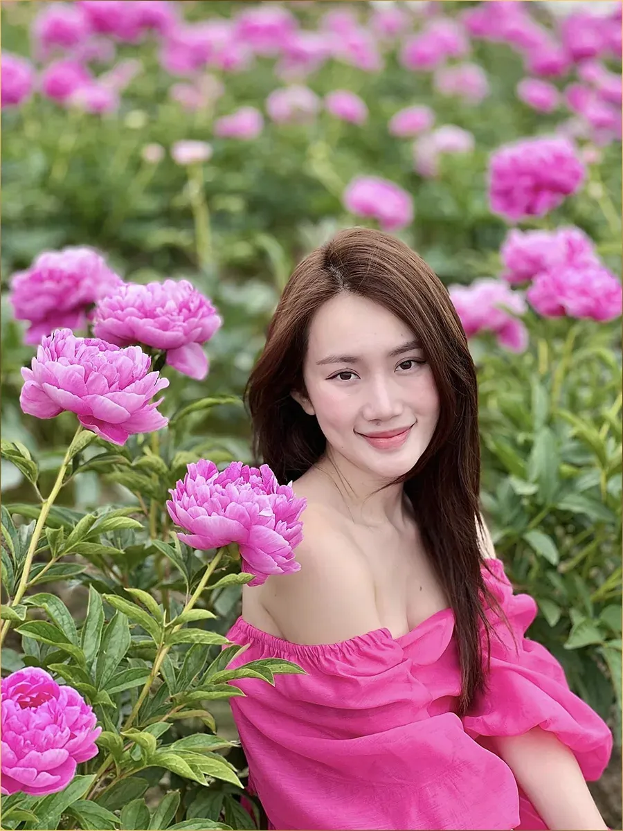Hoàng Mỹ An tươi tắn trong một chương trình truyền hình thực tế tại Việt Nam năm 2018