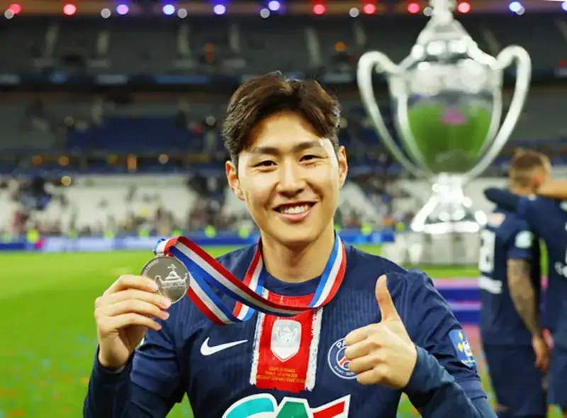 Lee Kang-in muốn trở thành cầu thủ Hàn Quốc thứ 2 vô địch Champions League | CHUYÊN TRANG THỂ THAO