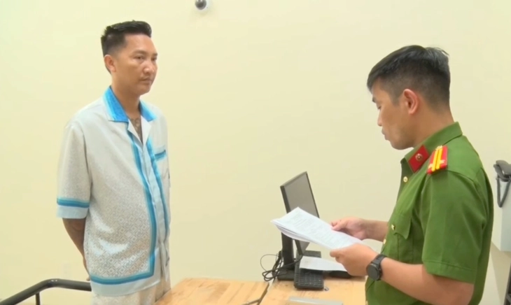 Ảnh Huấn Hoa Hồng - Huấn Hoa Hồng huy động hàng chục tỉ đồng tiền từ thiện, có dấu hiệu sử dụng sai mục đích - Tuổi Trẻ Online