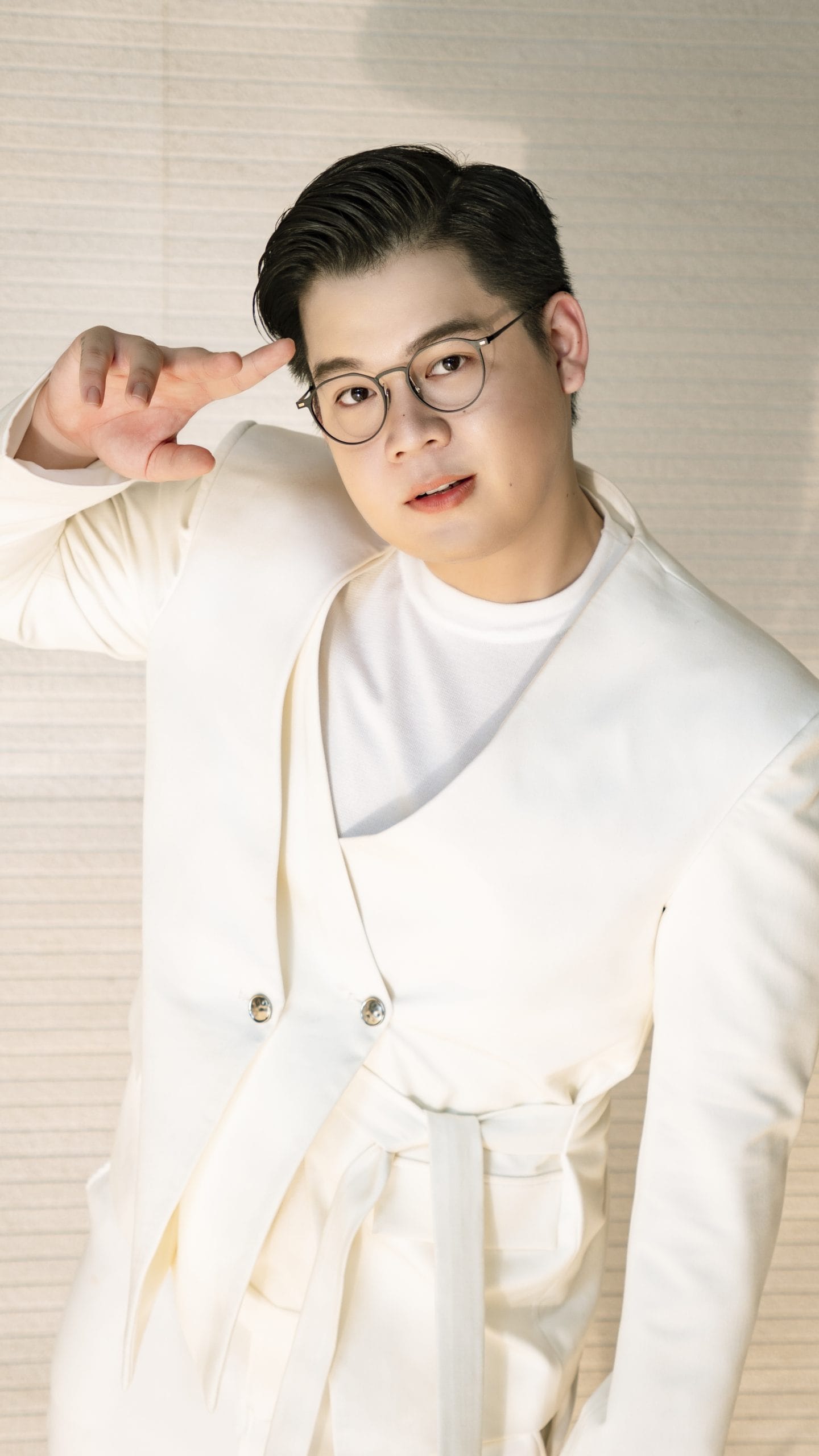 Long Chun: Hành Trình Vượt Qua Biến Cố Nghiệt Ngã Để Trở Thành Ngôi Sao TikToker Hàng Đầu Việt Nam 3 Ảnh Long Chun - Diễn viên Long Chun nói về danh xưng 'hiện tượng mạng', TikToker