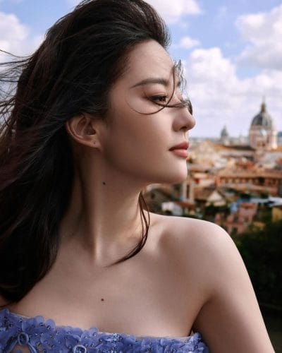 Ảnh Lưu Diệc Phi