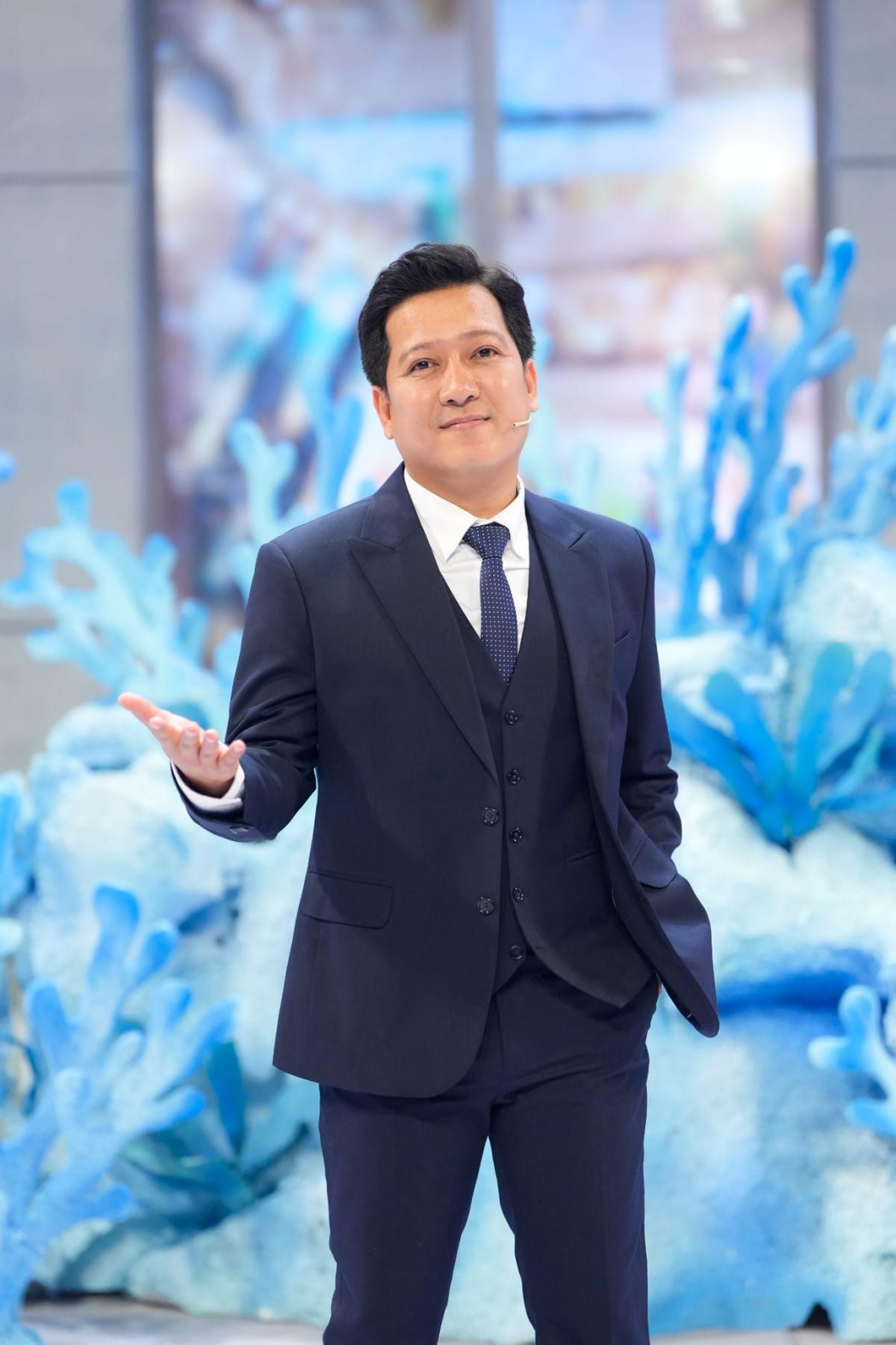 Trường Giang cầm trịch show giải trí kết hợp mua sắm đặc sắc bậc nhất Việt Nam