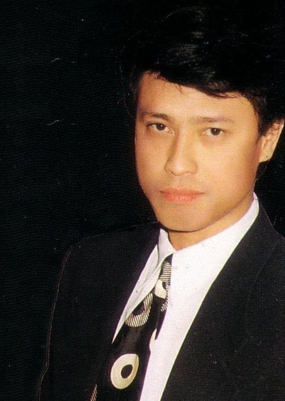 Tiểu sử Tuấn Ngọc - Tượng đài tân nhạc Việt Nam và tượng đài ca xướng vượt thời gian 1 Ảnh Tuấn Ngọc - Tuấn Ngọc: Hình ảnh thời trẻ đầy phong trần lãng tử