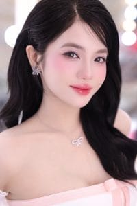 Tiểu sử Bảo Yến Rosie – Giọng ca R&B đầy cảm xúc và hành trình kiên cường vượt bão dư luận