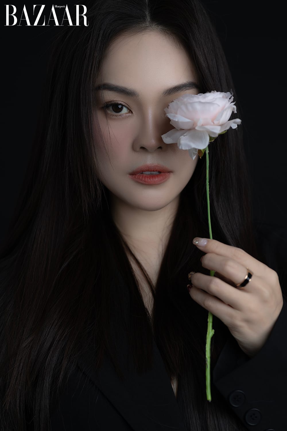 Tiểu sử Dương Cẩm Lynh - Á hậu Điện ảnh tài sắc, mỹ nhân màn ảnh nhỏ và hành trình vượt bão kiên cường 5 Ảnh Dương Cẩm Lynh - Dương Cẩm Lynh bật mí 5 bí quyết thời trang để luôn thanh lịch