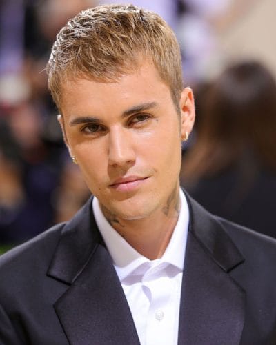 Tiểu sử Justin Bieber - Biểu tượng Nhạc Pop Toàn cầu và Cột mốc Âm nhạc Thế kỷ 21 1