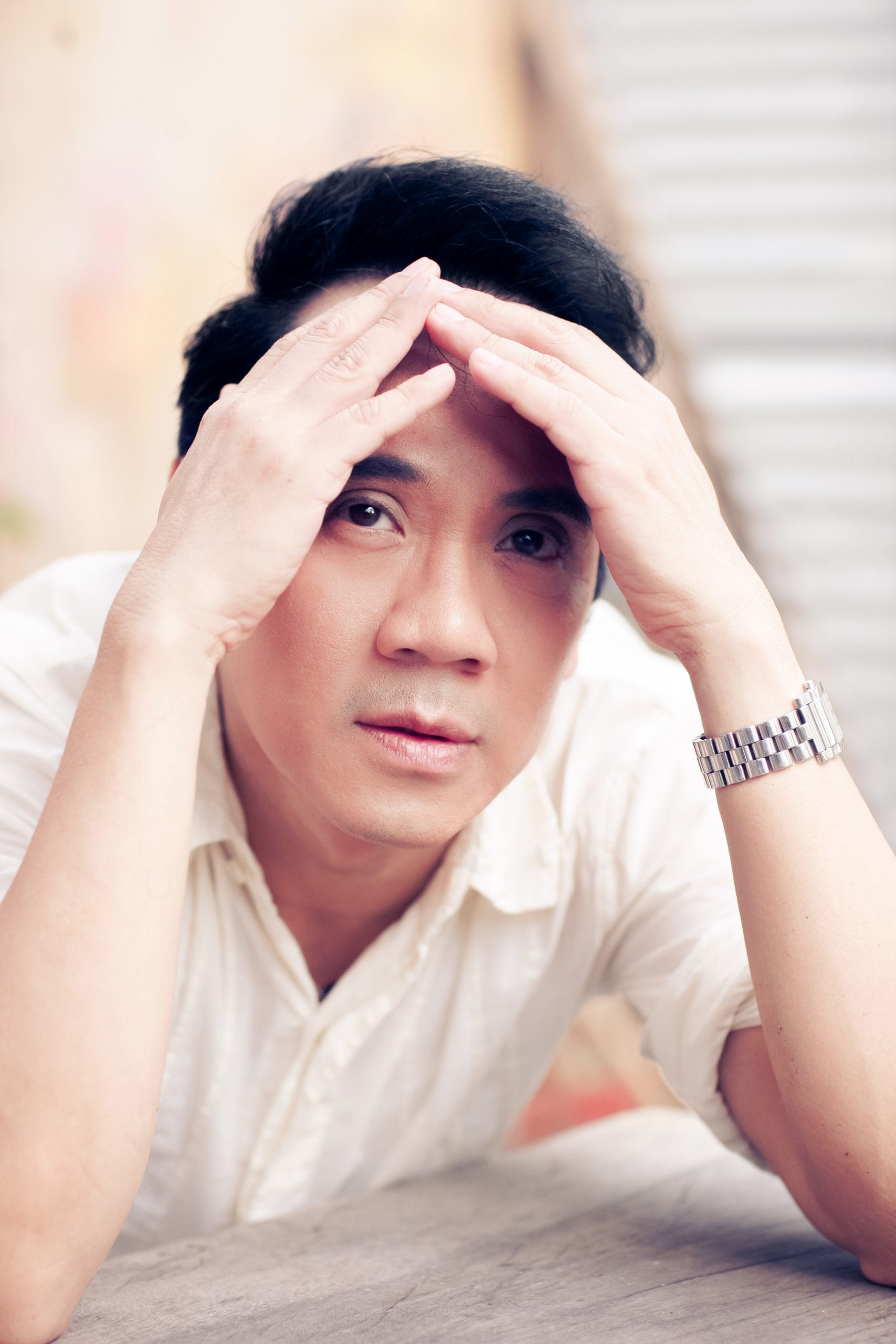 Tiểu sử NSƯT Thành Lộc - 'Phù thủy sân khấu' và biểu tượng nghệ thuật kiệt xuất của kịch nghệ Việt Nam 3 Ảnh NSƯT Thành Lộc - Mỗi lần NSUT Thành Lộc bàn chuyện showbiz, cư dân mạng lại dậy sóng - Báo Người Lao Động