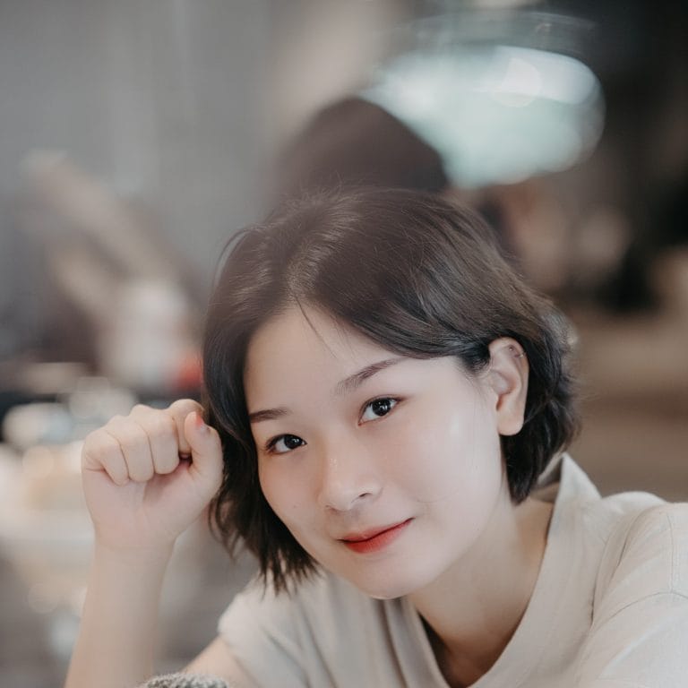 Tiểu sử Thạch Trang – Biểu tượng Vlogger du học sinh và hành trình đi qua những giông bão truyền thông